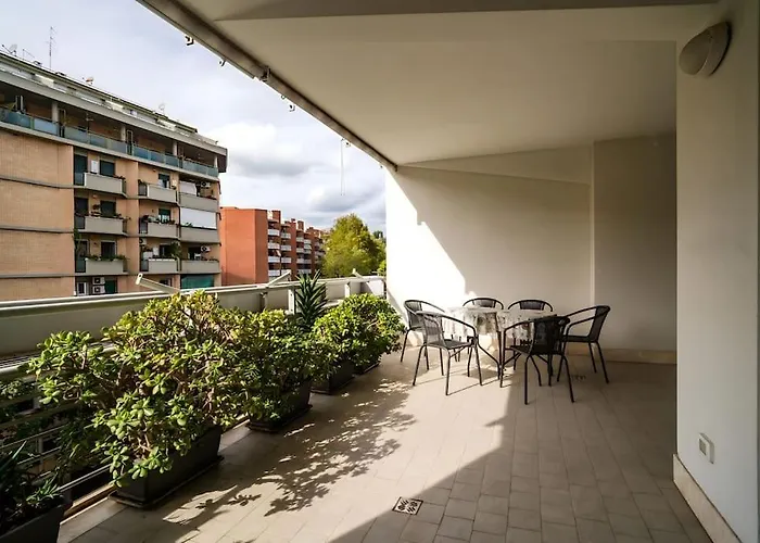 5 Min From Trastevere Chic Appartement