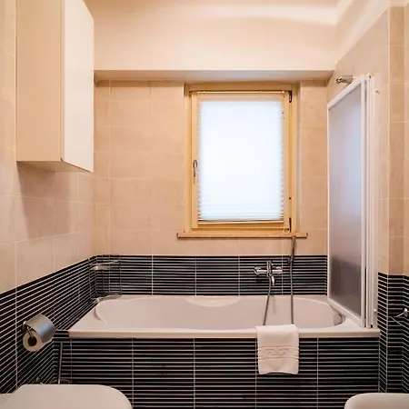 5 Min From Trastevere Chic Ρώμη