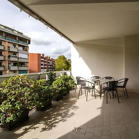 5 Min From Trastevere Chic Διαμέρισμα